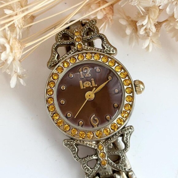 L.E.I. Butterfly 90's Rhinestoned Vintage Women's Wristwatch - 15 mm - WORKS! - Picture 1 of 10